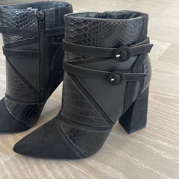 Black Ankle Boots - Picture 3 of 6